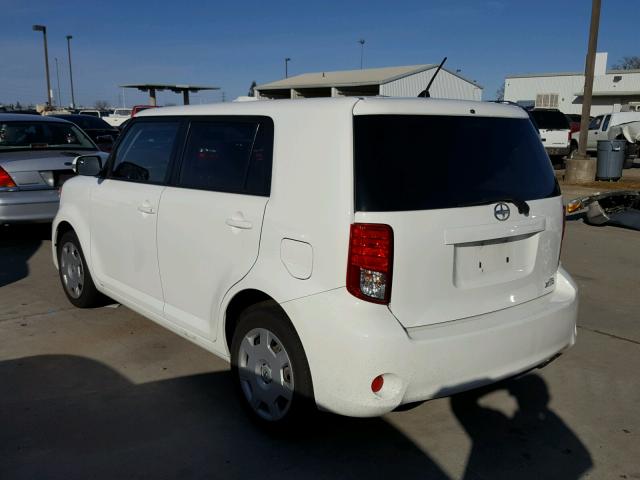 JTLZE4FE7CJ014581 - 2012 TOYOTA SCION XB WHITE photo 3