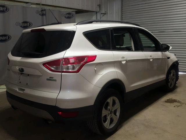 1FMCU0GXXEUE33616 - 2014 FORD ESCAPE SE WHITE photo 4