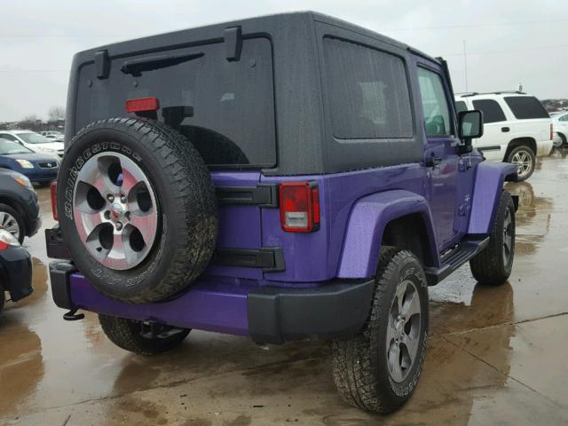 1C4AJWBG0HL680569 - 2017 JEEP WRANGLER S იასამნისფერი ფოტო 4