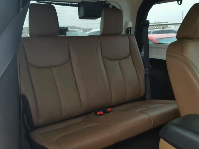 1C4AJWBG0HL680569 - 2017 JEEP WRANGLER S იასამნისფერი ფოტო 6