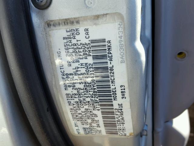 4T1BF28B9YU043132 - 2000 TOYOTA AVALON XL SILVER photo 10