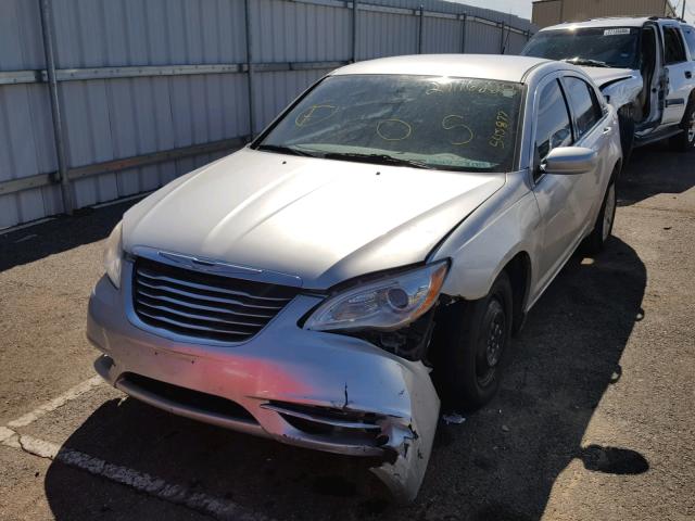 1C3BC4FB3BN545877 - 2011 CHRYSLER 200 LX SILVER photo 2