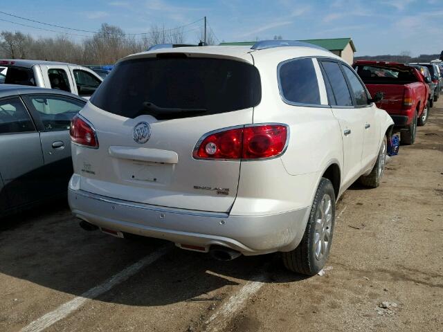 5GAKRBED7BJ239825 - 2011 BUICK ENCLAVE CX WHITE photo 4