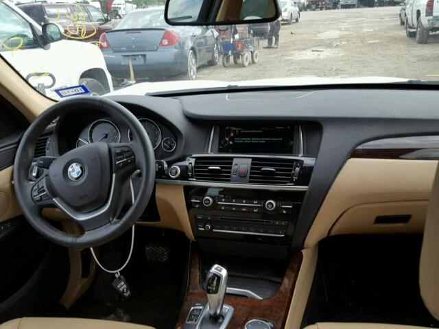 5UXWX9C51G0D74226 - 2016 BMW X3 XDRIVE2 WHITE photo 9