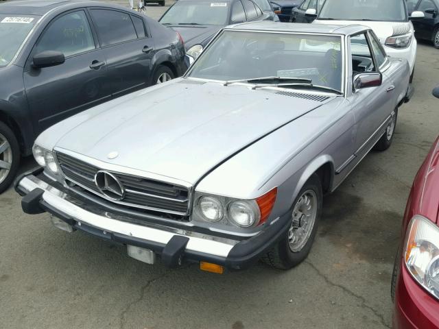 WDBBA45A9EA004403 - 1984 MERCEDES-BENZ 380 SL GRAY photo 2