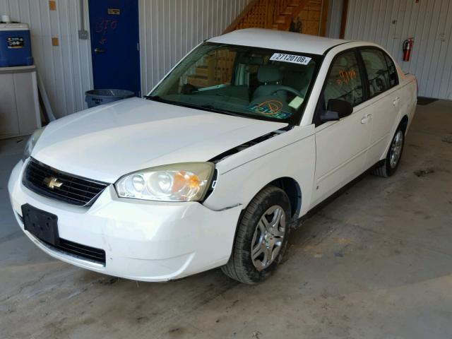 1G1ZS51F66F237625 - 2006 CHEVROLET MALIBU LS WHITE photo 2