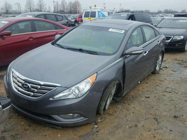 5NPEC4AC6BH238003 - 2011 HYUNDAI SONATA SE SILVER photo 2