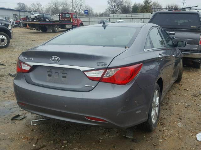 5NPEC4AC6BH238003 - 2011 HYUNDAI SONATA SE SILVER photo 4