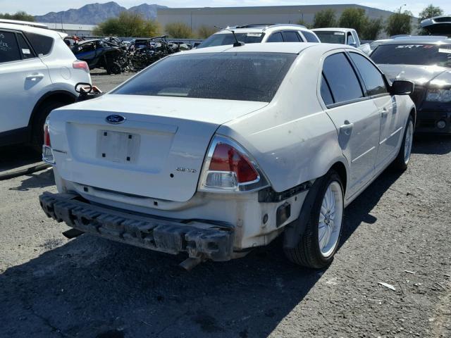 3FAHP07159R210819 - 2009 FORD FUSION SE WHITE photo 4