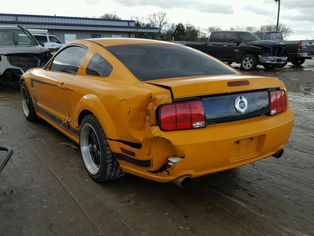 1ZVFT82H675249660 - 2007 FORD MUSTANG GT YELLOW photo 3