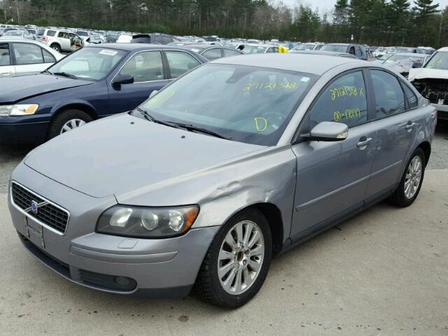 YV1MS382342027636 - 2004 VOLVO S40 2.4I SILVER photo 2