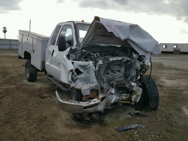 1FDSX35525EC23513 - 2005 FORD F350 SRW S WHITE photo 1