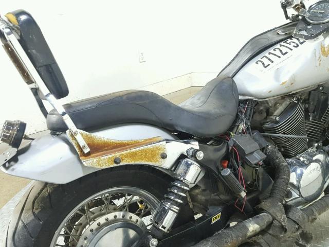 JH2RC44533M703351 - 2003 HONDA VT750 DCB GRAY photo 13