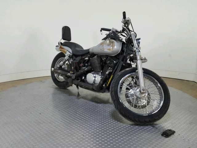 JH2RC44533M703351 - 2003 HONDA VT750 DCB GRAY photo 2