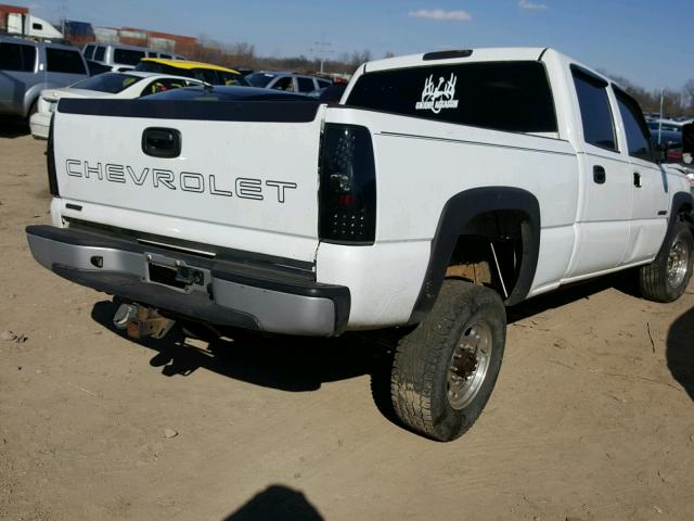 1GCHC23U45F872738 - 2005 CHEVROLET SILVERADO WHITE photo 4