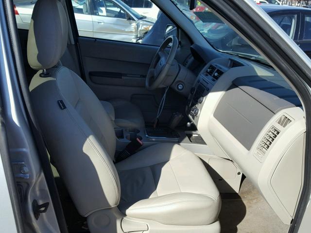 1FMCU93128KE32577 - 2008 FORD ESCAPE XLT SILVER photo 5