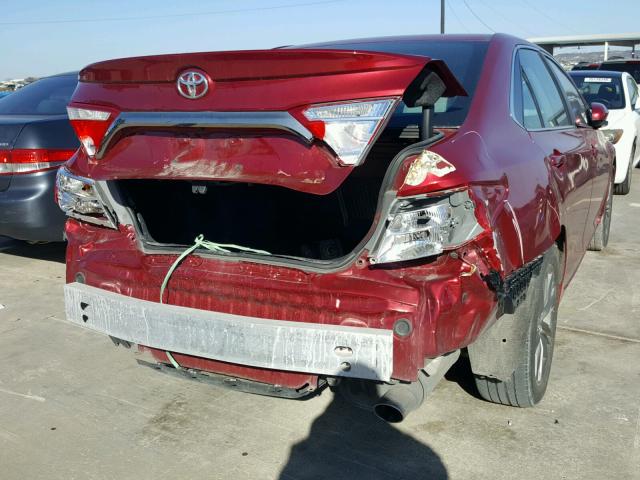 4T1BF1FK4FU900077 - 2015 TOYOTA CAMRY LE RED photo 4