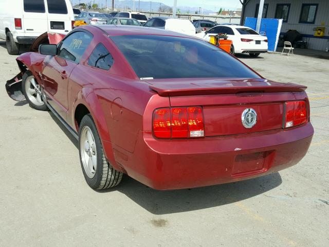 1ZVHT80N675356290 - 2007 FORD MUSTANG RED photo 3