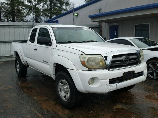 5TETU4GN8AZ704362 - 2010 TOYOTA TACOMA PRE WHITE photo 1