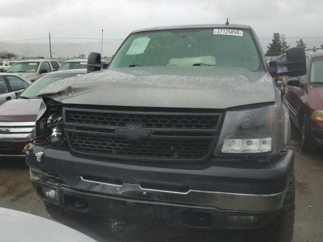 1GCHK23D46F165675 - 2006 CHEVROLET SILVERADO BROWN photo 10