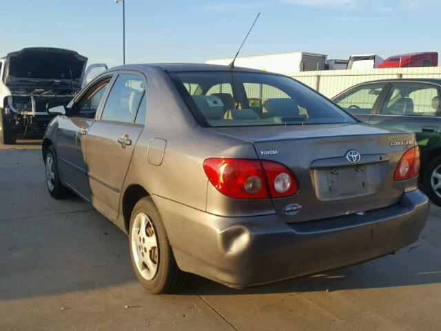 1NXBR32E18Z027913 - 2008 TOYOTA COROLLA CE GRAY photo 3