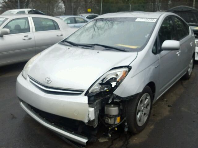 JTDKB20U477657726 - 2007 TOYOTA PRIUS SILVER photo 2