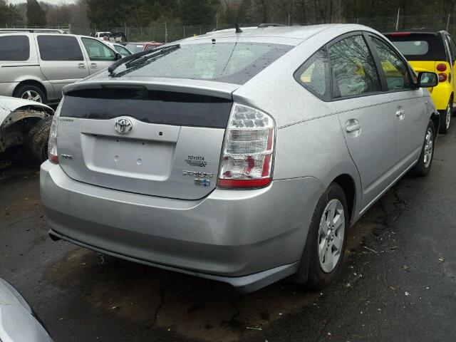 JTDKB20U477657726 - 2007 TOYOTA PRIUS SILVER photo 4