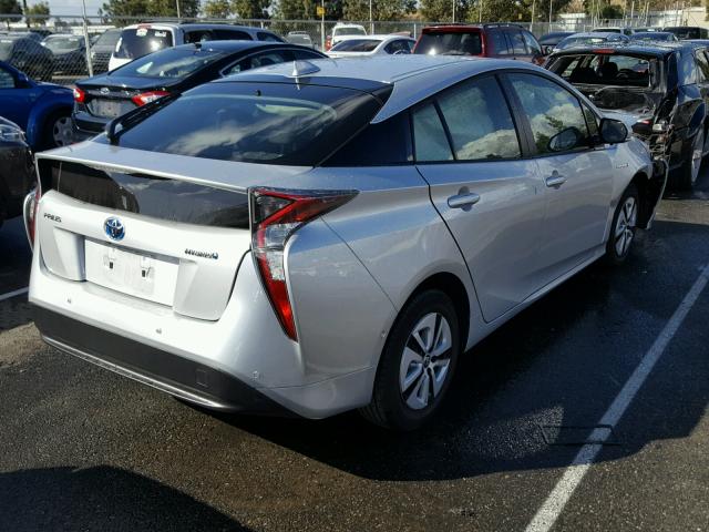 JTDKBRFU2H3047218 - 2017 TOYOTA PRIUS SILVER photo 4