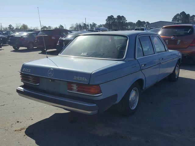 WDBAB30A7BB246784 - 1981 MERCEDES-BENZ 300 D BLUE photo 4