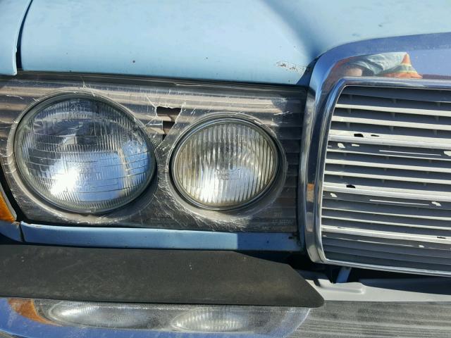 WDBAB30A7BB246784 - 1981 MERCEDES-BENZ 300 D BLUE photo 9