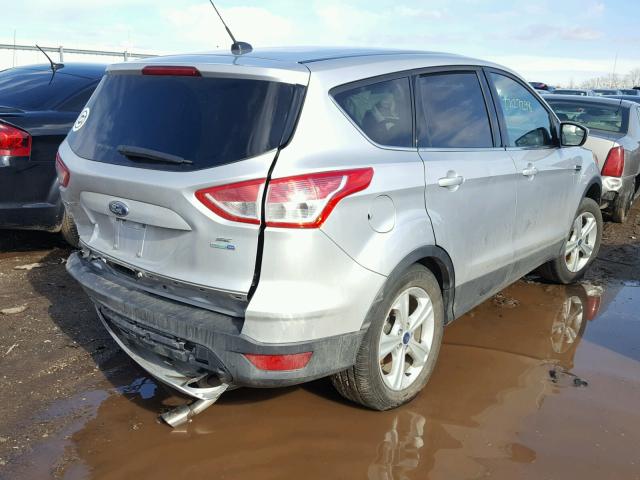 1FMCU9GX3GUA62368 - 2016 FORD ESCAPE SE SILVER photo 4