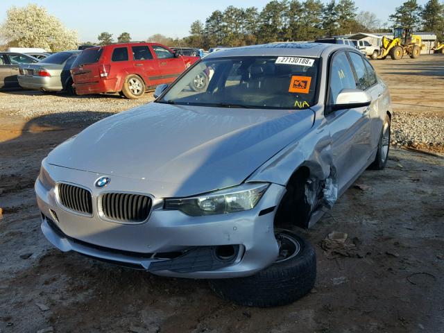 WBA3B1G54FNT03077 - 2015 BMW 320 I SILVER photo 2