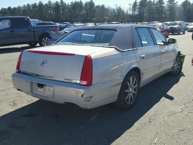 1G6KD57907U234319 - 2007 CADILLAC DTS PERFOR CREAM photo 4