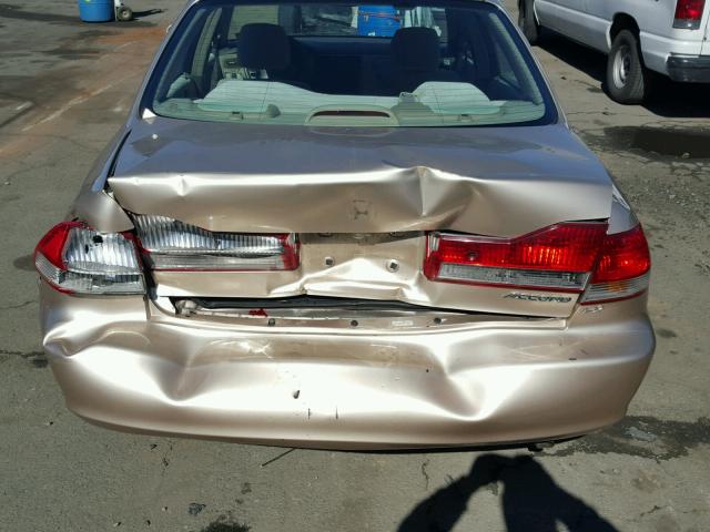 1HGCG66531A077683 - 2001 HONDA ACCORD LX GOLD photo 9