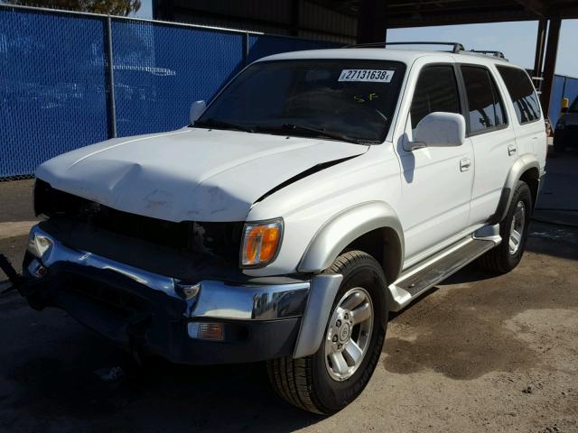 JT3GN86R5Y0174540 - 2000 TOYOTA 4RUNNER SR WHITE photo 2