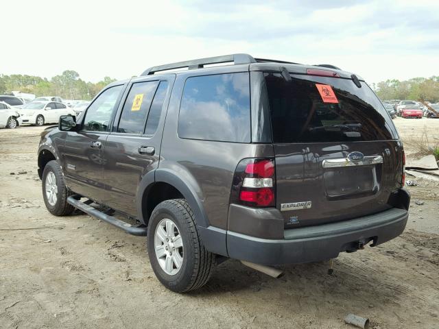 1FMEU63E37UB19325 - 2007 FORD EXPLORER X BROWN photo 3