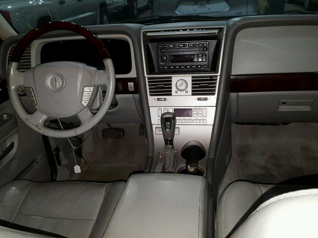 5LMEU68H83ZJ35176 - 2003 LINCOLN AVIATOR 黑色 照片 9