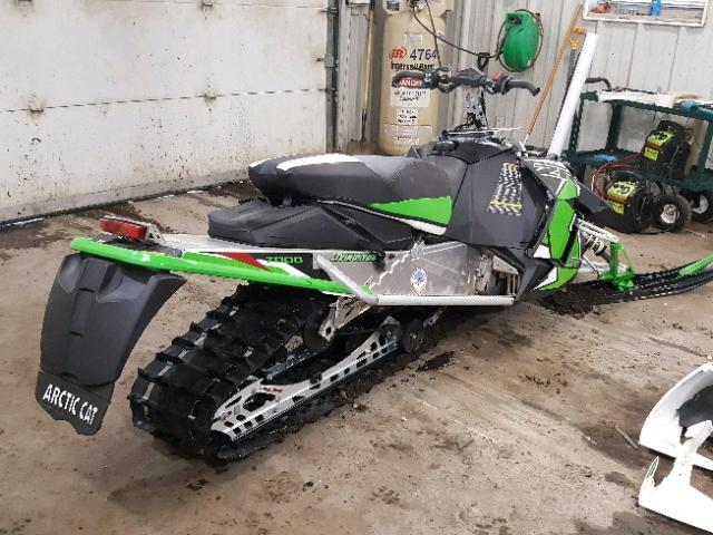 4UF16SNW7GT102280 - 2016 ARCTIC CAT ZR7000 绿色 照片 4