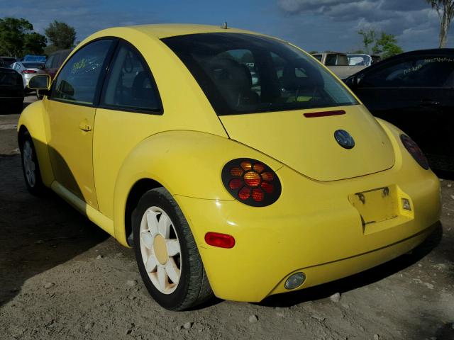 3VWBB61C8WM045169 - 1998 VOLKSWAGEN NEW BEETLE YELLOW photo 3