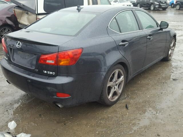 JTHBK262472026864 - 2007 LEXUS IS 250 GRAY photo 4