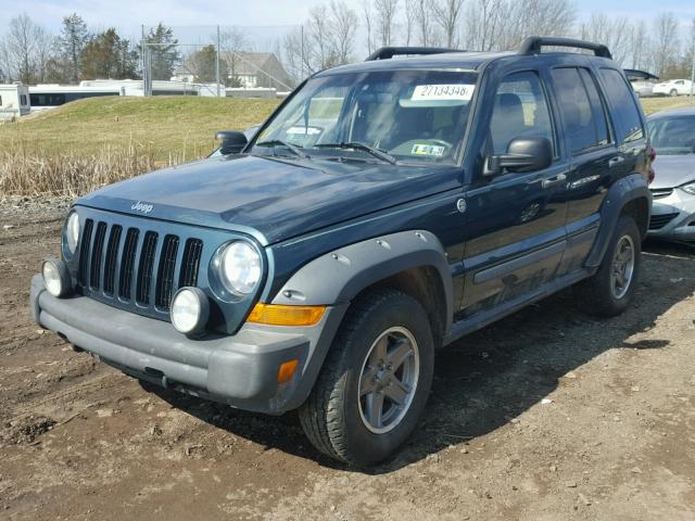 1J4GL38K15W727286 - 2005 JEEP LIBERTY RE GREEN photo 2