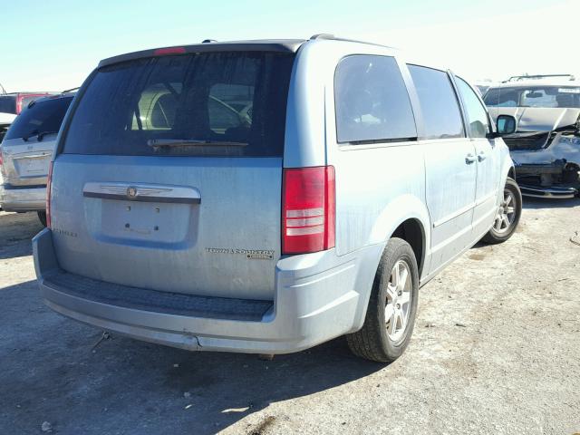 2A4RR5D12AR491590 - 2010 CHRYSLER TOWN & COU SILVER photo 4