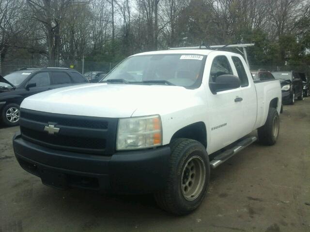 1GCEK19C87Z592062 - 2007 CHEVROLET SILVERADO WHITE photo 2