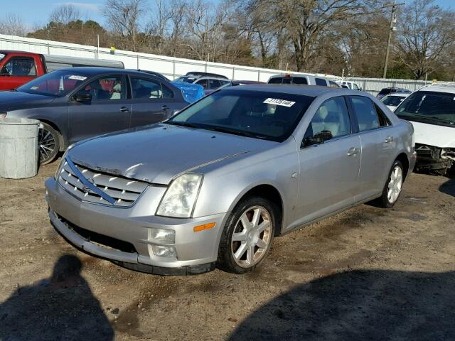1G6DW677660171322 - 2006 CADILLAC STS SILVER photo 2