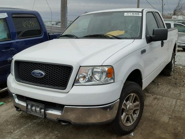 1FTRX14W05FA02309 - 2005 FORD F150 WHITE photo 2