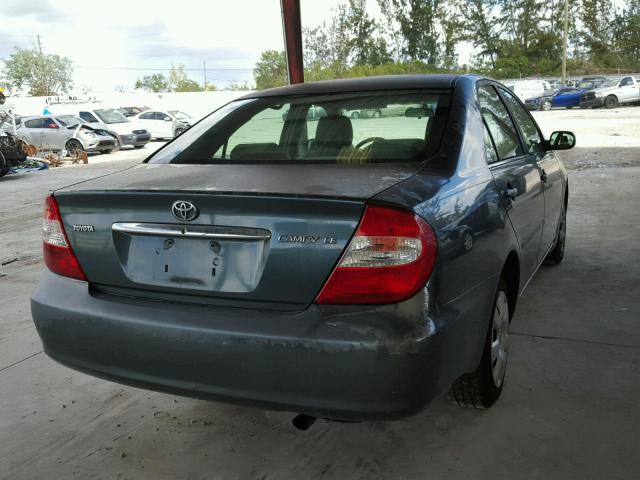 4T1BE32K92U584156 - 2002 TOYOTA CAMRY LE GREEN photo 4