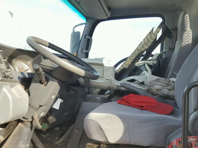 JALE5W16XG7304000 - 2016 ISUZU NQR თეთრი ფოტო 5