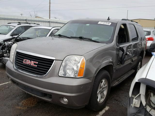 1GKFC13028R227611 - 2008 GMC YUKON GRAY photo 2