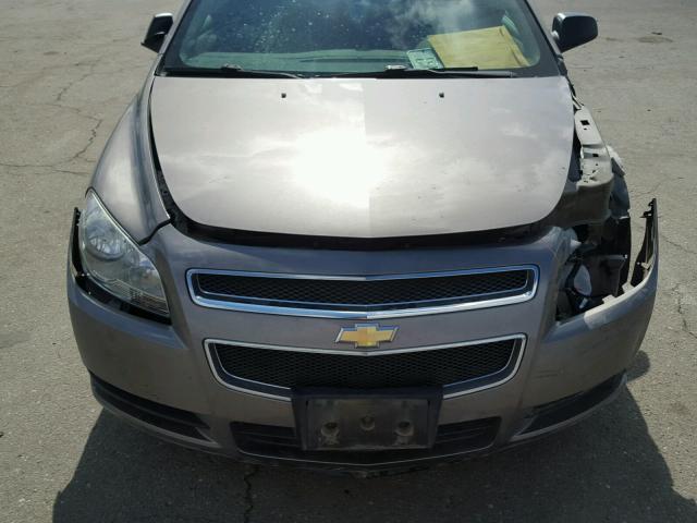 1G1ZB5E10BF131387 - 2011 CHEVROLET MALIBU LS BROWN photo 9