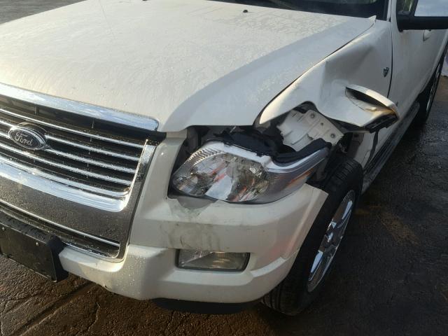 1FMEU65868UA27005 - 2008 FORD EXPLORER L WHITE photo 9